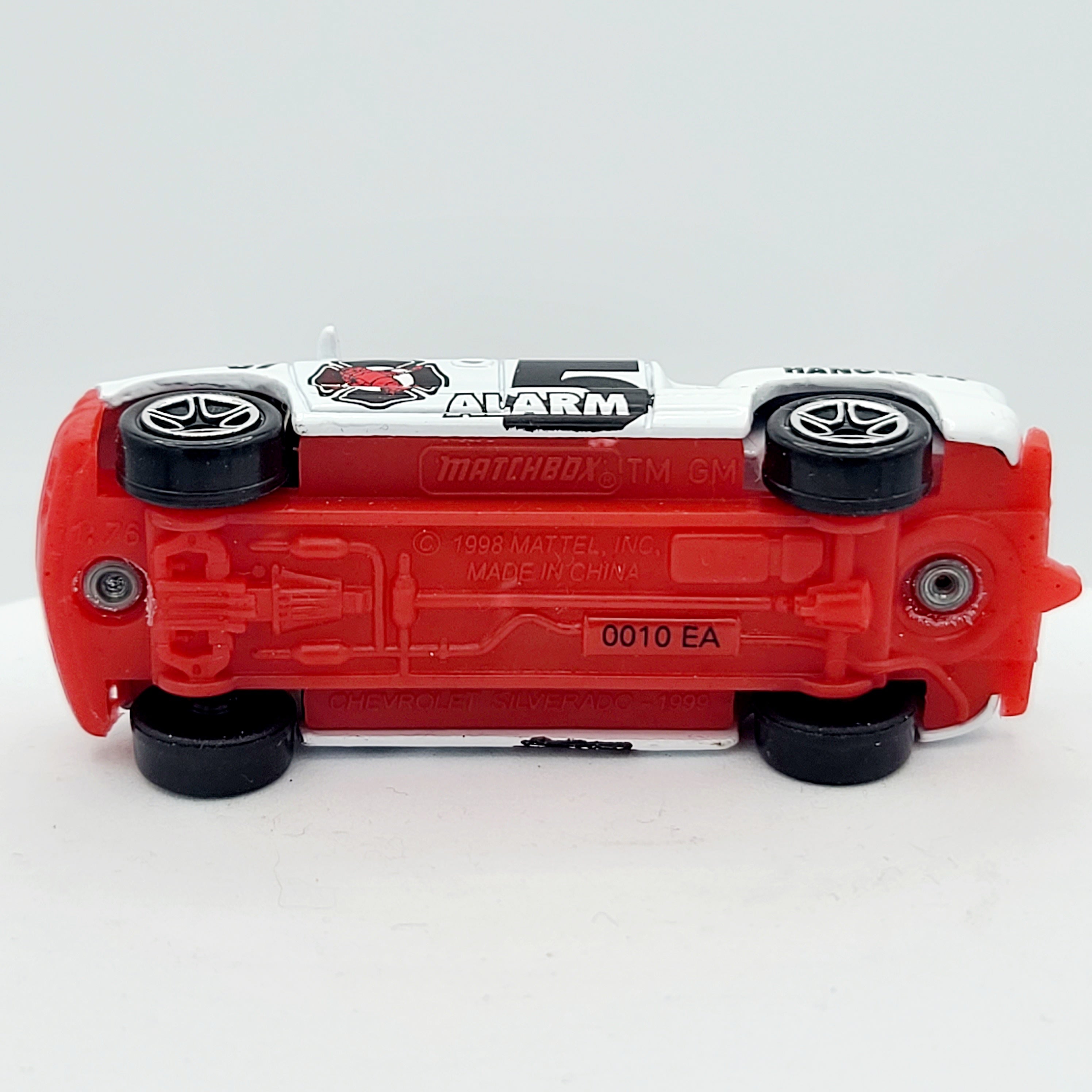 Matchbox '99 Chevy Silverado "5 Alarm" (2000 MBX Action Launcher Set Exclusive)